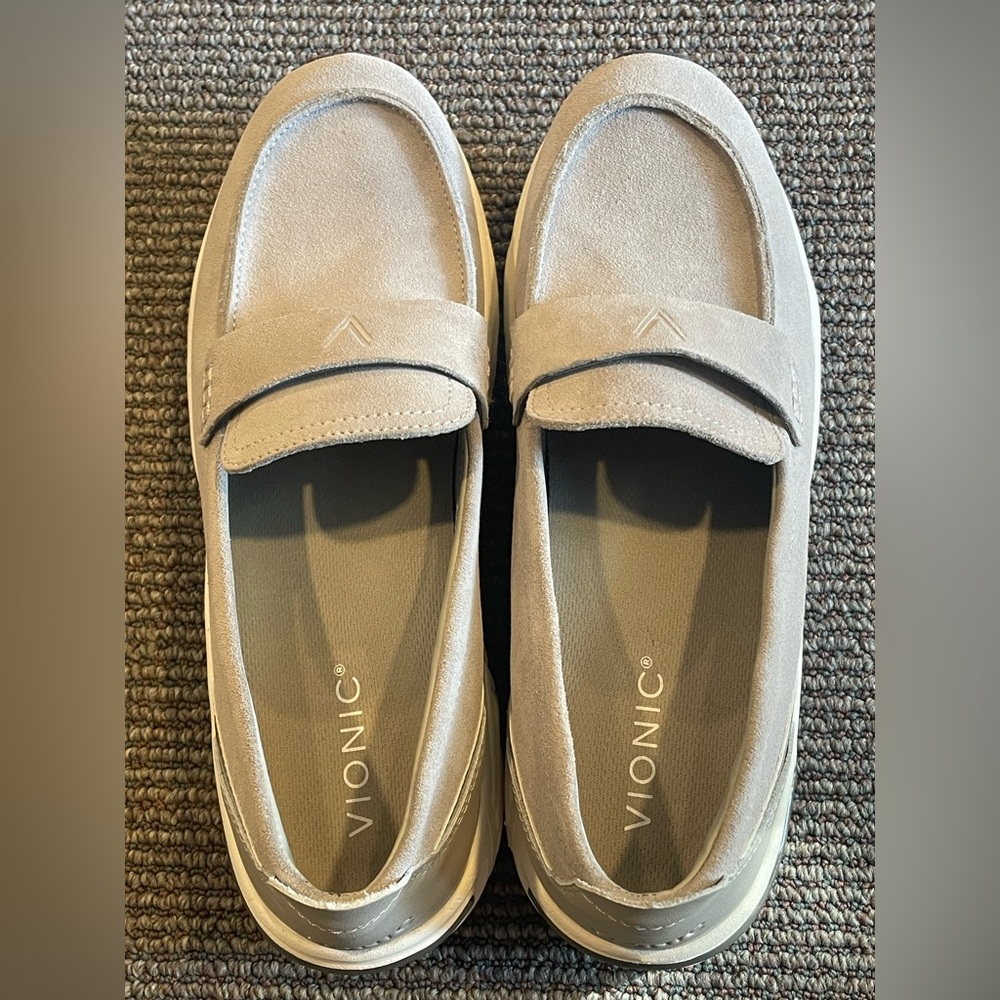 Vionic Women's 23Walk Loafers, Gray Suede